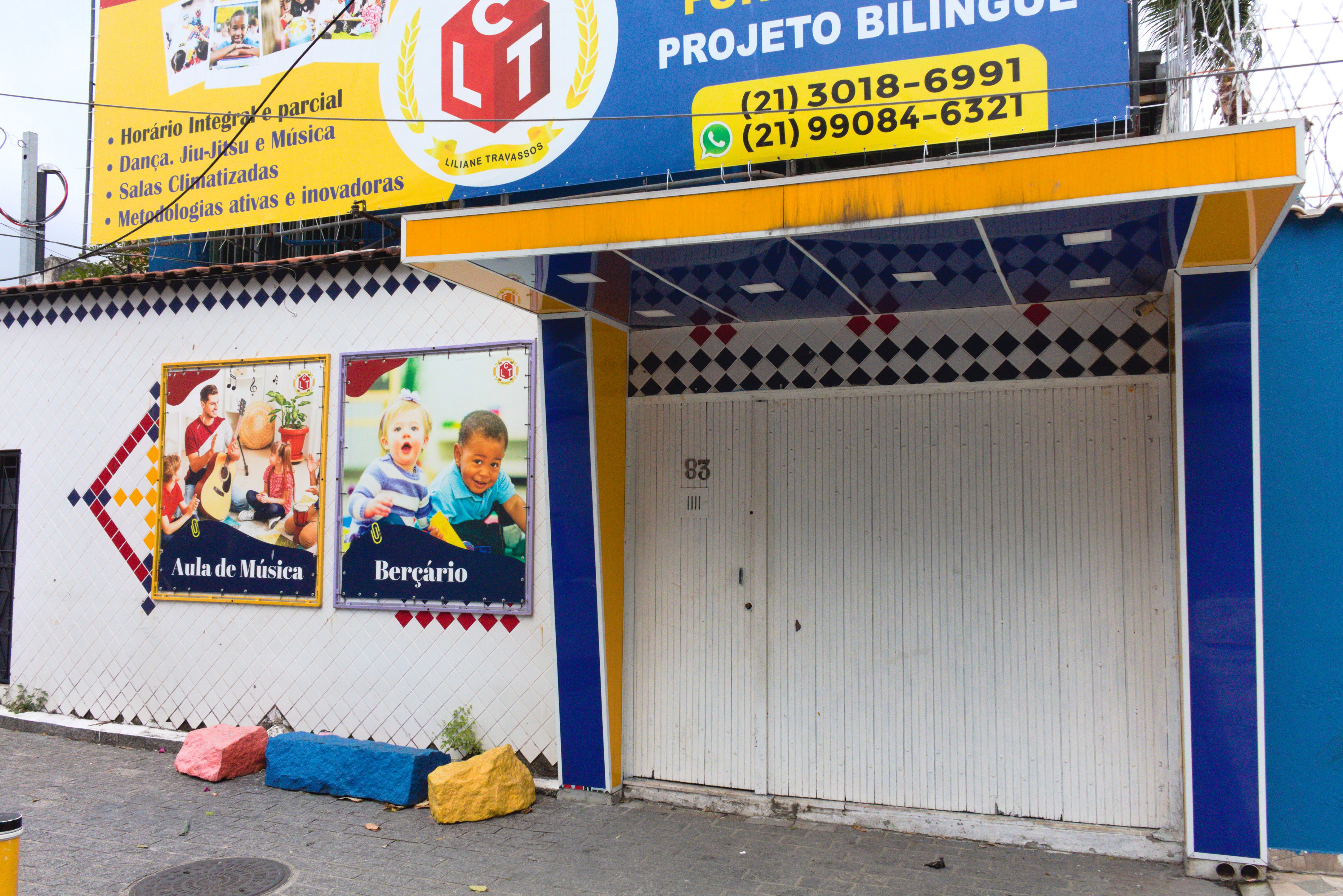 Fachada do Colégio Liliane Travassos com projeto bilíngue